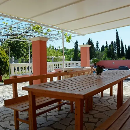 Villa Elektra's Dreamworld *